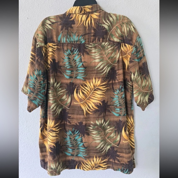 Tommy Bahama Shirt Men Sz L  Tropical Print 100% Silk Button Up Pocket Resort - Picture 8 of 8